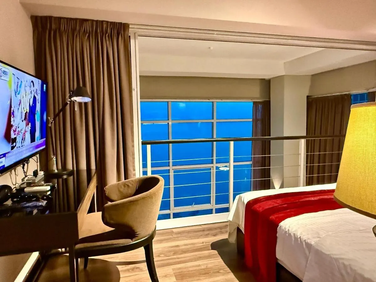 Ferienwohnung Seaview Seafront Duplex In Town With Wifi & Full Kitchen 10 George Town