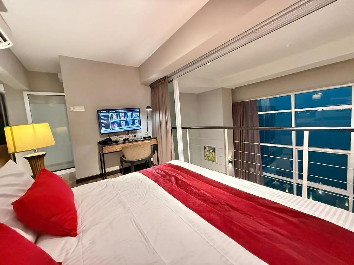 Apartment Ferienwohnung Seaview Seafront Duplex In Town With Wifi & Full Kitchen 10 George Town